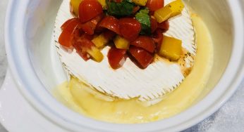 Brie au four et bruschetta