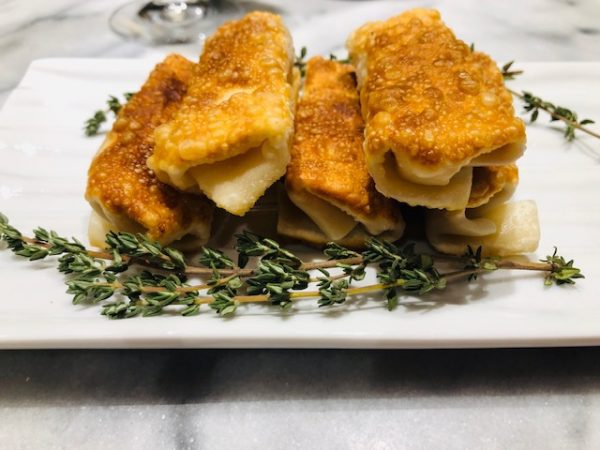 #vegetarien #congelation #recettesfamille #recettesansnoix #recettesansarachide #rouleauxfromageettomatessechees #recetteentree #recettebouchees #bouchees #entree