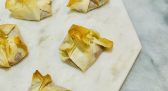 Baluchons cheddar et chutney de canneberges